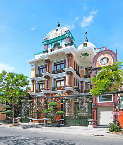 Gia[-]sản[-]bậc[-]nhất[-]của[-]đại[-]gia[-]Đà[-]Nẵng[-]dính[-]nghi[-]án[-]hiếp[-]dâm